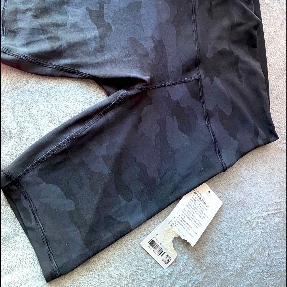 Lululemon Camo short
